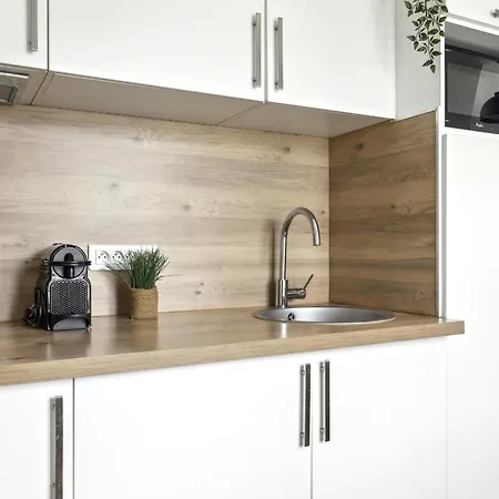 Bright Floor Near Pere Lachaise Apartman